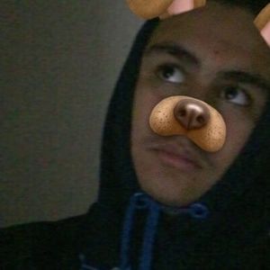 Meet your Posher, Aaron